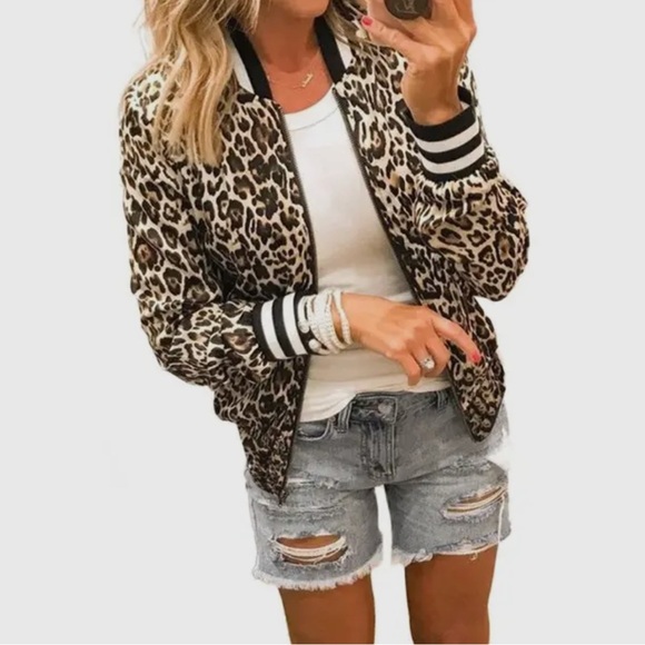 Leopard Print Women's Bomber Jacket - Picture 1 of 3
